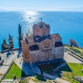 Summer: 8 days at Lake Ohrid in Macedonia with apartment & flights only 461 DKK
