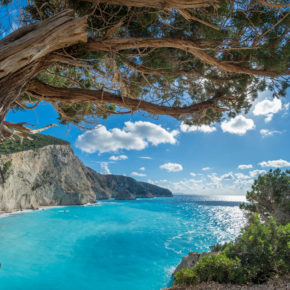 Greece: 8 days to Lefkada island with hotel & flights only 2100 DKK