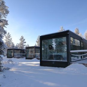 Winter in Finland: 5 days in a villa with half board, Husky sledding and more from 11159 kr